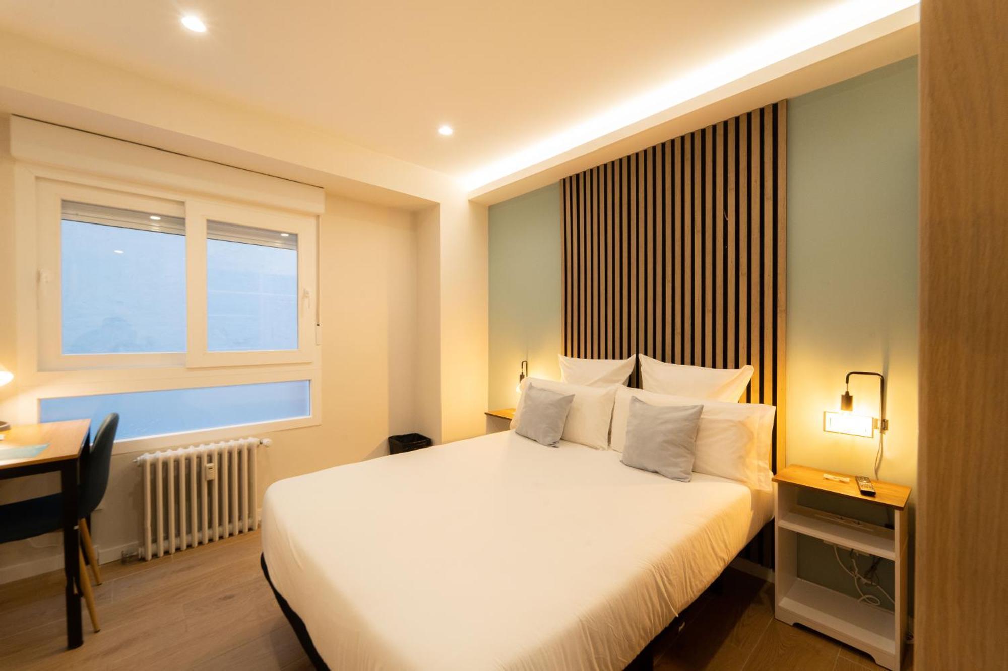 I'M Room Suites Nuevos Ministerios - Bernabeu 'Digital Access' Madrid Pokoj fotografie